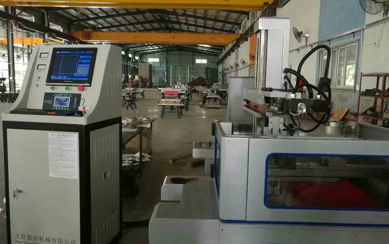東莞汽車(chē)模具電火花線切割客戶(hù)